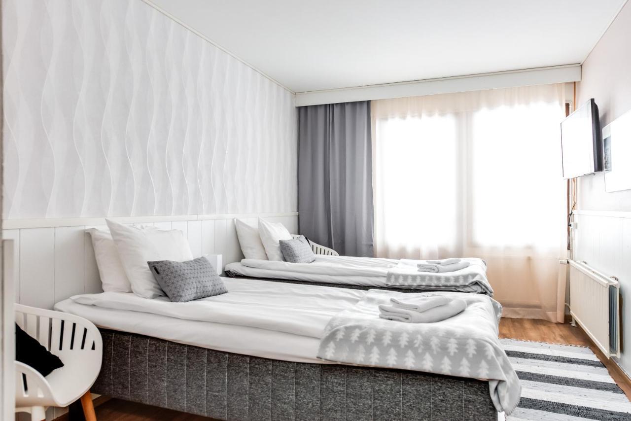 Hotel Каяані Екстер'єр фото